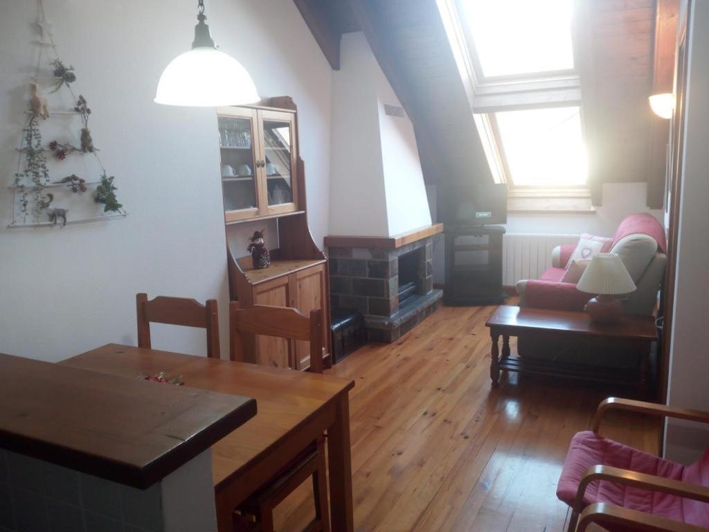 Apartament Esterri Esterri D'Aneu Bagian luar foto